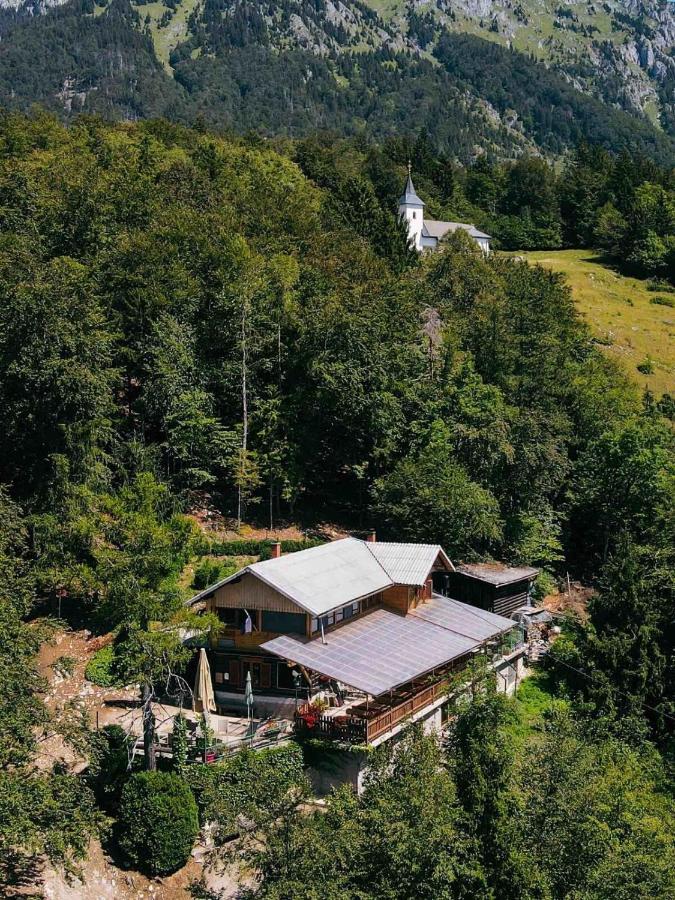 Lodge Dom Na Lovrencu Baselj Exterior photo